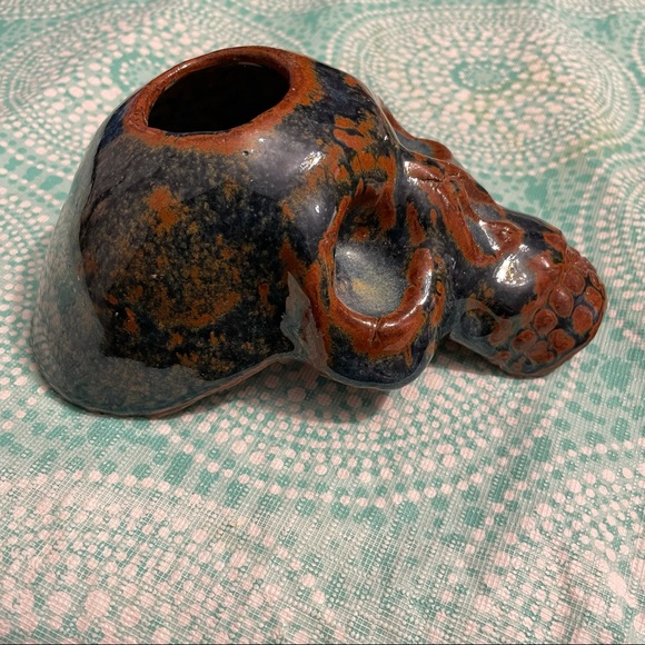Handmade Pottery Skull Candle Holder - Picture 4 of 10
